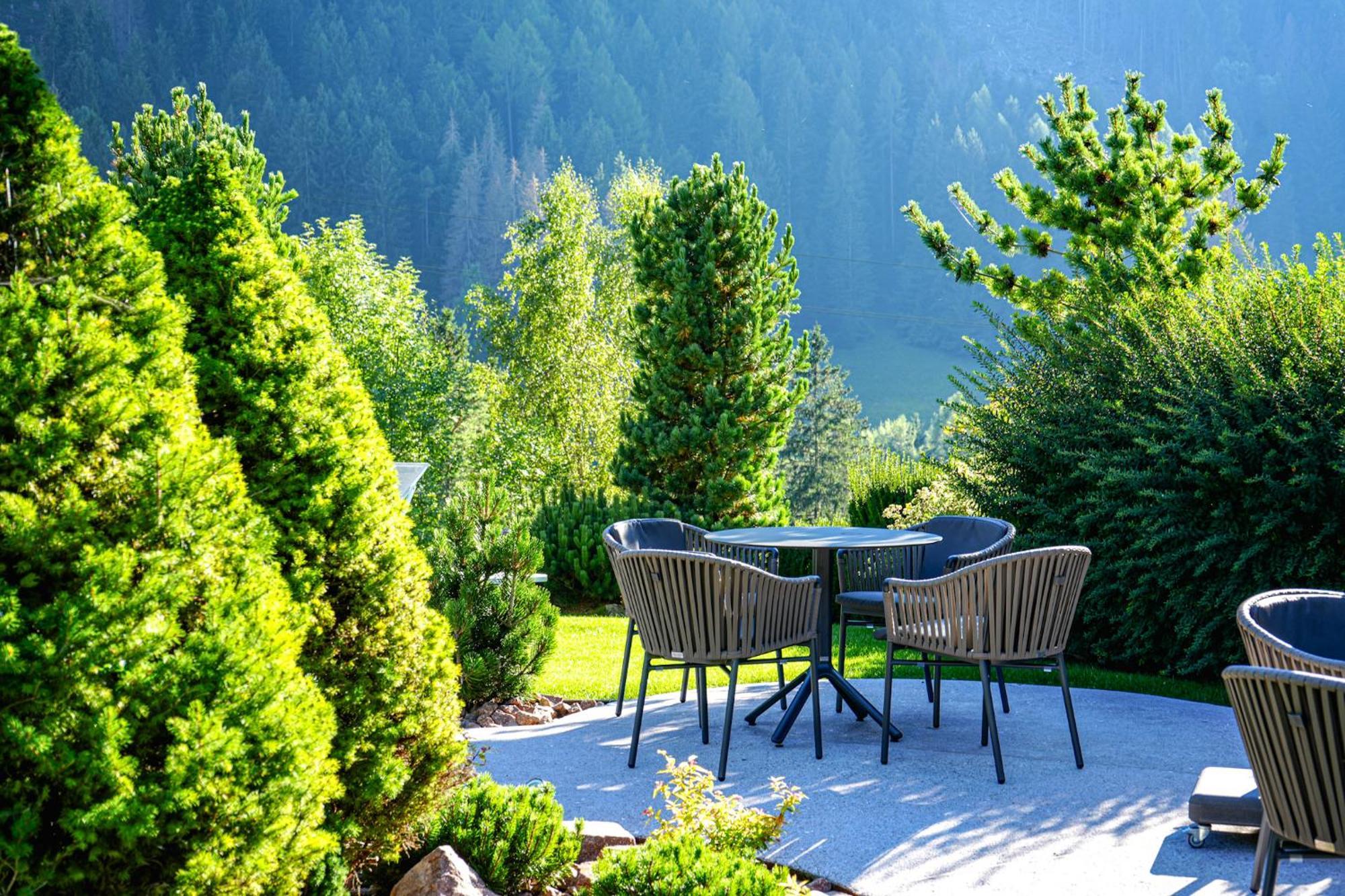 B&B Hotel Mirabel Ortisei Eksteriør bilde