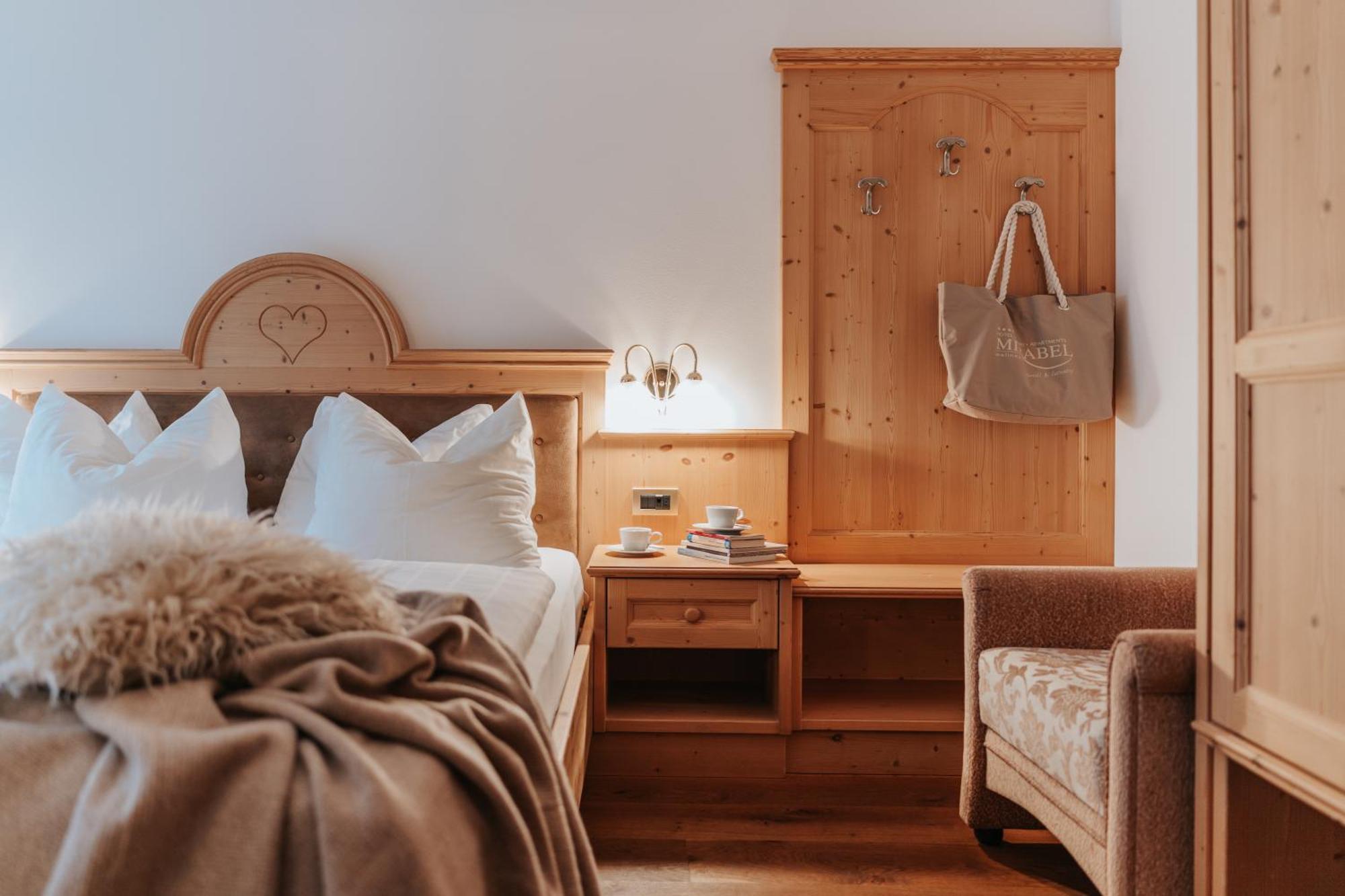 B&B Hotel Mirabel Ortisei Eksteriør bilde